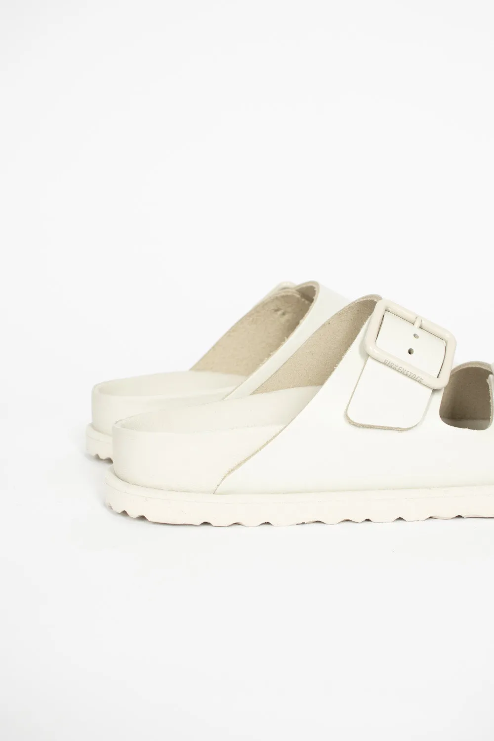 Arizona Nappa Sandal Bone