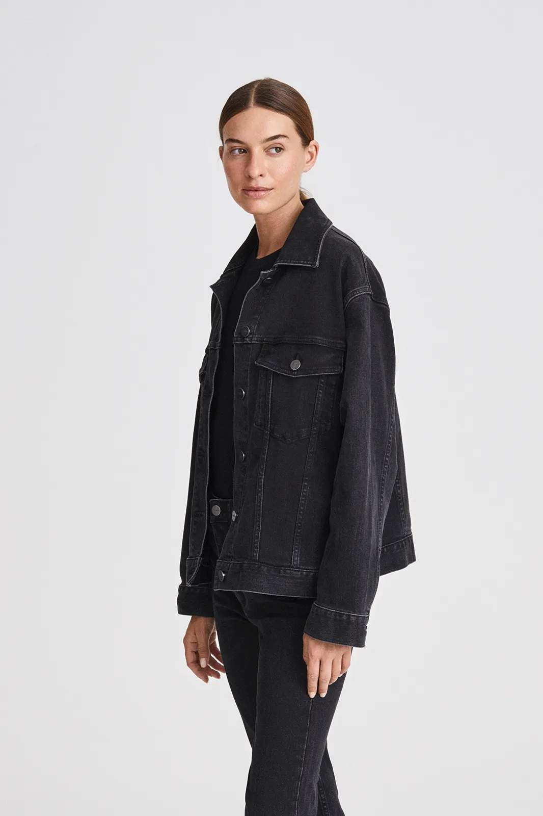 OVERSIZED DENIM JACKET - KIRSTEN BLACK